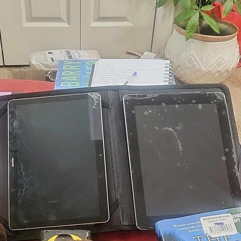 Huawei Black Tablet with Case And An Apple Ipad--***parts Only